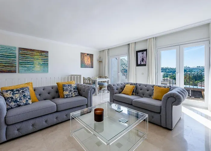 Apartment Townhouse In Aloha Pueblo With Views