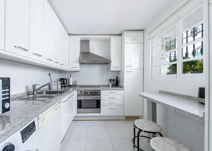 Apartmán Townhouse In Aloha Pueblo With Views Marbella